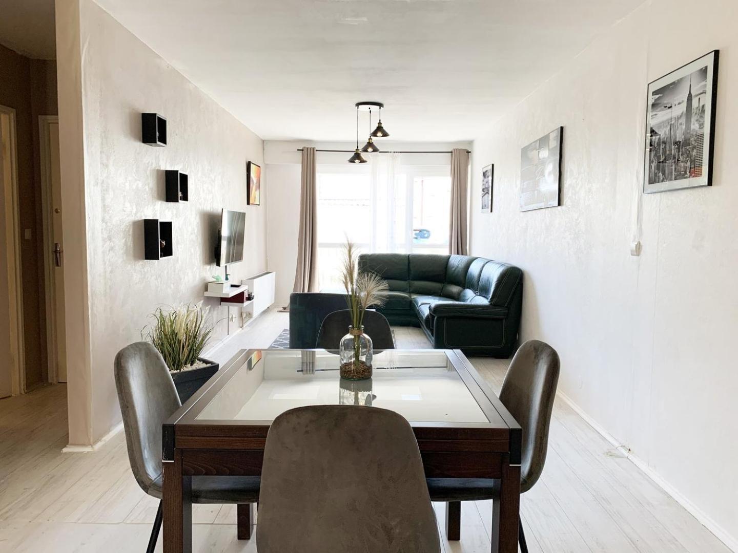 Le Mainvillois - Parking Included Apartment Mainvilliers  ภายนอก รูปภาพ